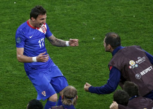 Croatia's Mandzukic celebrates goal against Ireland during Euro 2012 soccer match in Poznan