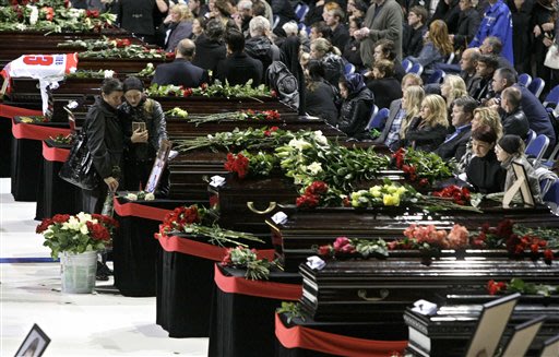 Russia, anche Putin a funerali squadra hockey Lokomotiv Yaroslavl