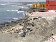 台南黃金海岸 6年沙灘退縮20公尺