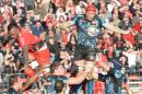 Exeter Chiefs Tom Johnson (R) takes part in a line out during a European Cup Rugby Union match between on December 14, 2013 at Mayol stadium in Toulon