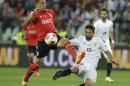 Benfica's Lima fights for the ball against Sevilla's Coke during the Europa League soccer final between Sevilla and Benfica, at the Turin Juventus stadium in Turin, Italy, Wednesday, May 14, 2014. (AP Photo/Andrew Medichini)