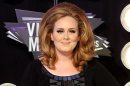 Adele Siap Bernyanyi Kembali Di Grammy!