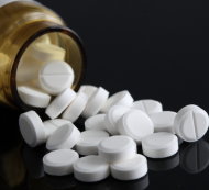 Aspirina dublează riscul de orbire la persoanele în vârstă?