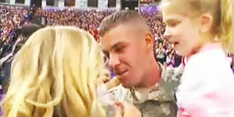 Soldier surprises wife, daughter at Vikings game (Sports)