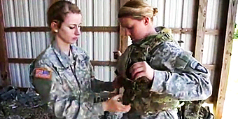 Army tests first body armor for women (AP)