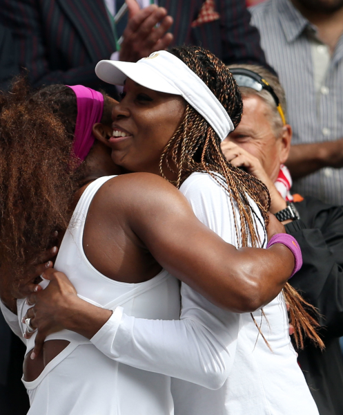 Venus & Serena Williams - 2 - Page 62 Championships-wimbledon-2012-day-twelve-20120707-090228-551
