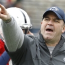 Penn State head coach Bill O'Brien gives direction to his team duringn the second half of their spring NCAA colelge football scrimmage on Saturday, April 20, 2013 in State College, Pa. (AP Photo/Keith Srakocic)