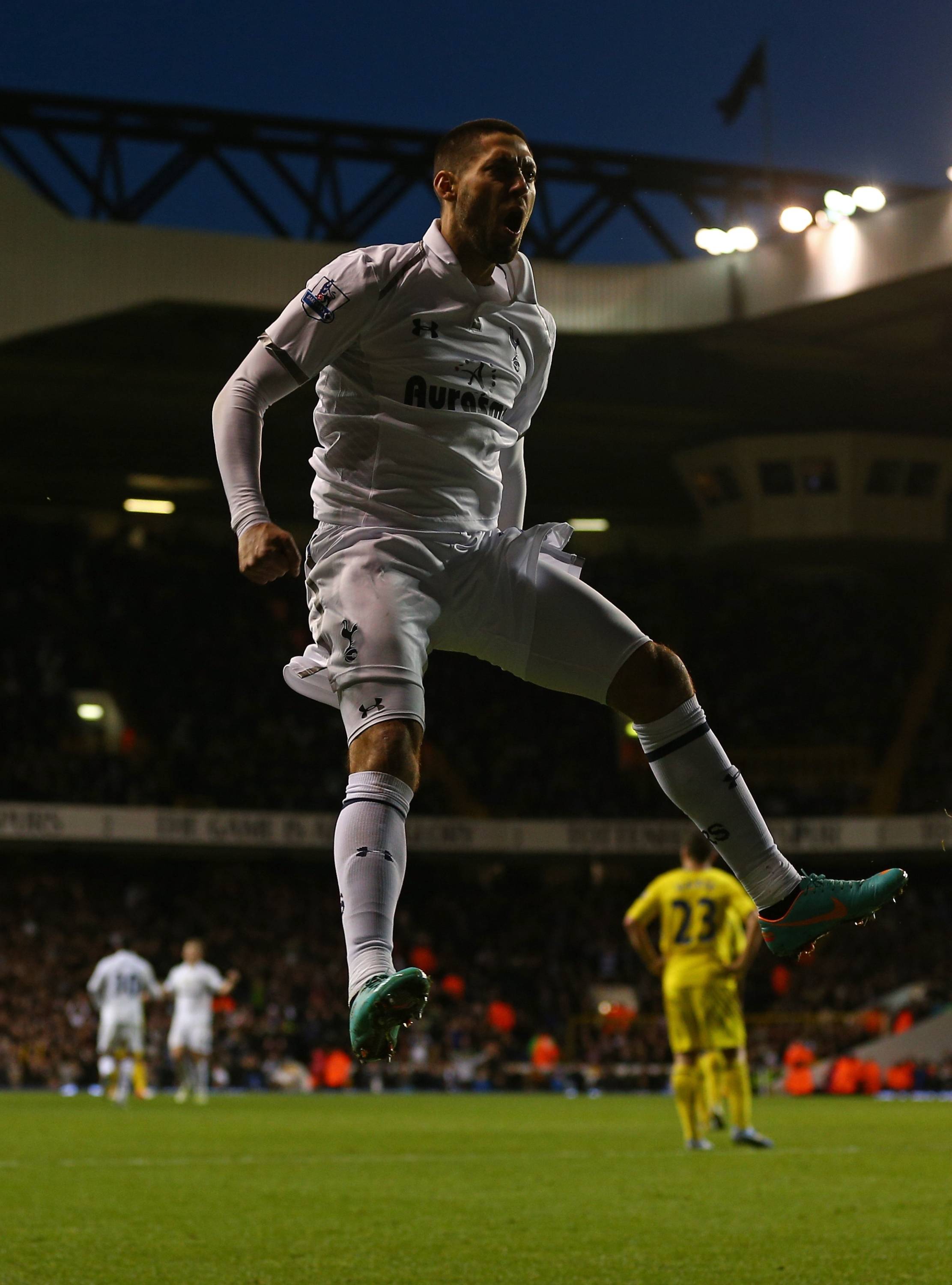 Tottenham Hotspur v Reading - Premier League