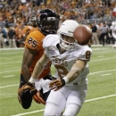 Texas' Jaxon Shipley (8) misses a pass as Oregon State's Ryan Murphy (25) defends during the first quarter of the Alamo Bowl NCAA football game, Saturday, Dec. 29, 2012, in San Antonio.  (AP Photo/Eric Gay)