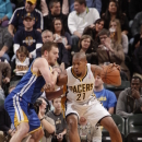 INDIANAPOLIS, IN - FEBRUARY 26: David West #21 of the Indiana Pacers back up to the hoop against the Golden State Warriors on February 26, 2013 at Bankers Life Fieldhouse in Indianapolis, Indiana.  (Photo by Ron Hoskins/NBAE via Getty Images)