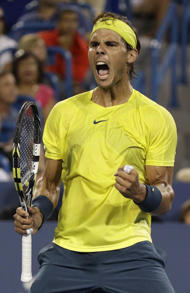 Nadal tops Federer, Djokovic upset at Cincy
