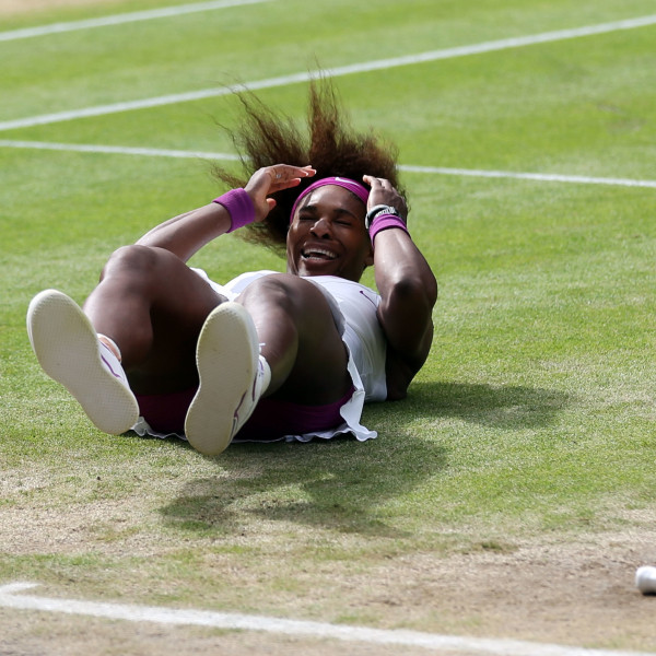 Venus & Serena Williams - 2 - Page 62 Championships-wimbledon-2012-day-twelve-20120707-084918-631