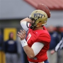 Pittsburgh quarterback Tom Savage throws the ball downfield during the Pittsburgh spring football game on Friday, April 12, 2013, in Bethel Park, Pa. (AP Photo/John Heller)