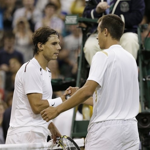 Nadal stunned at Wimbledon by 100th-ranked Rosol