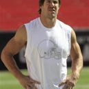 FILE - This Sept. 9, 2012 file photo shows Cleveland Browns linebacker Scott Fujita watching before an NFL football game against the Philadelphia Eagles, in Cleveland. Fujita is practicing for the first time since his three-game suspension was overturned. Fujita was banned from the team's facility last week before a three-member appeals panel ruled in his favor and for three other players suspended by the NFL for their roles in the Saints' bounty program. Fujita is expected to meet soon with commissioner Roger Goodell to discuss the case. (AP Photo/Tony Dejak, File)