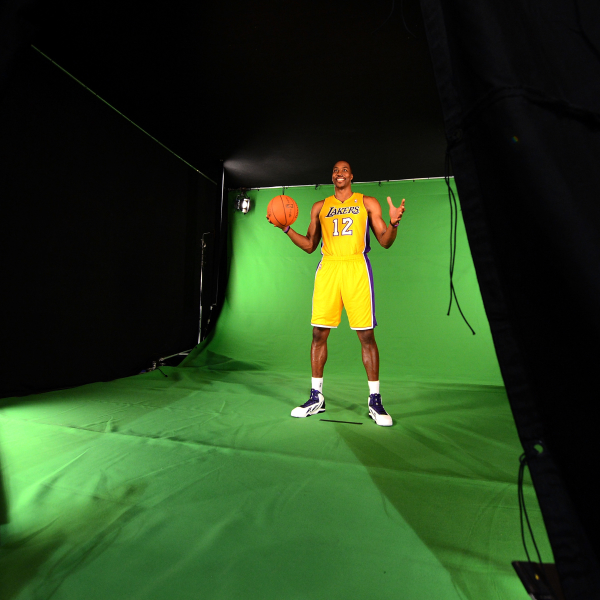 los-angeles-lakers-media-day-20121001-130834-138.jpg