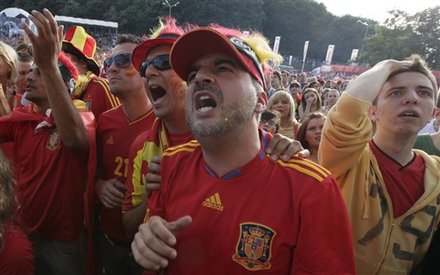 گزارش تصويري بازي ايتاليا و اسپانيا در يورو 2012 + نتيجه و حواشي