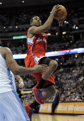 Los Angeles Clippers Point Guard Chris Paul (3) Goes