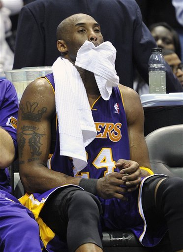 Los Angeles Lakers' Kobe Bryant Sits