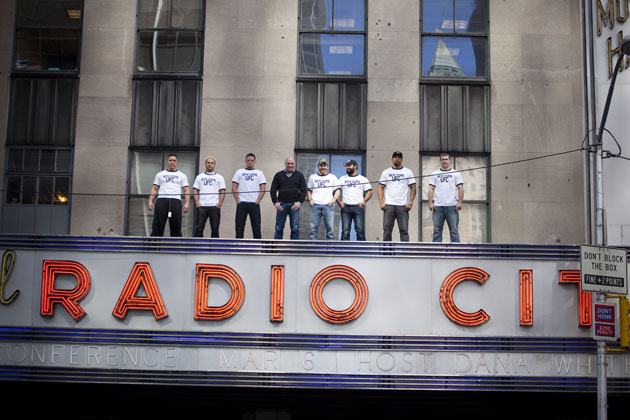 Picture of the day: Fighters love to hang out on top of Radio City Music Hall