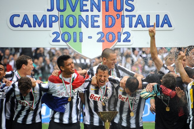 Juventus' Forward Alessandro Del Piero (C) And Team Mates Celebrates Winning The Italian Serie A Trophy, The Scudetto,