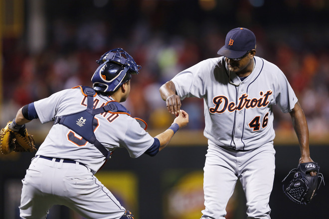  Jose Valverde #46 And Gerald Laird #9 Of The Detroit Tigers Celebrate