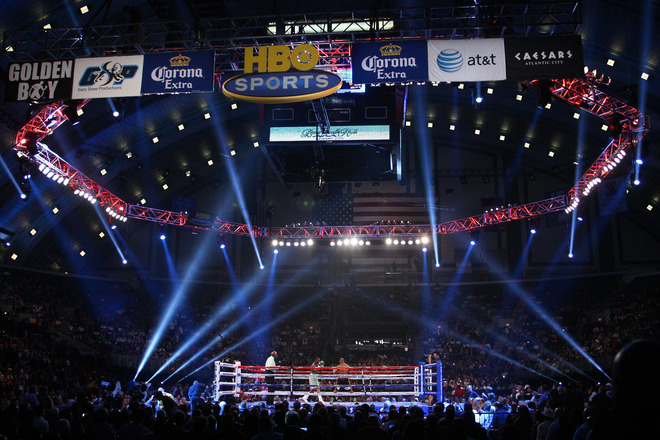   A General View Of Bernard Hopkins (black Trunks) Fighting In The Ring Against Chad Dawson (grey Trunks)