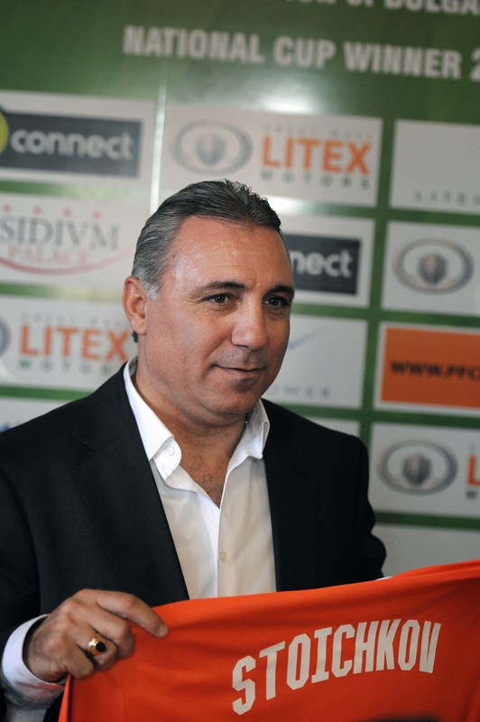 Bulgarian Football Legend Hristo Stoichkov Poses