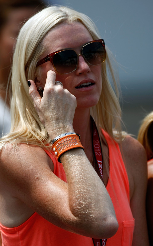 Susie Wheldon Wife Of The Late Imdy Driver Dan Wehldon Watches