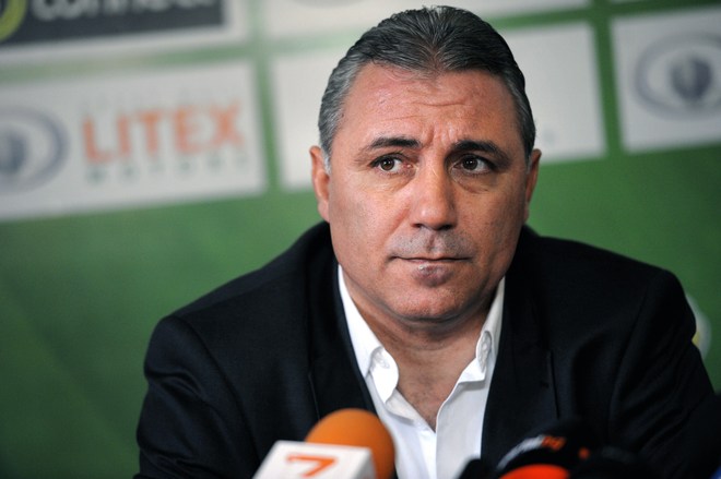 Bulgarian Football Legend Hristo Stoichkov Gives