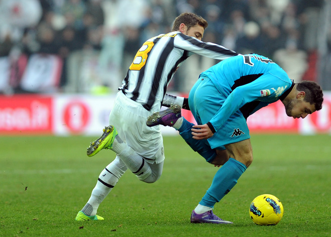 Juventus' Midfielder Emanuele Giaccherini Vies