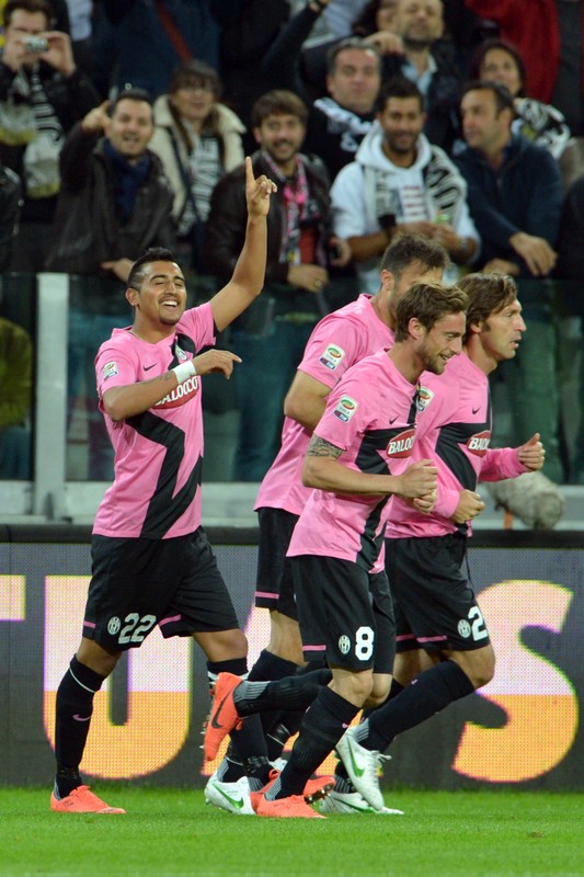 Juventus' Midfielder Of Chile Arturo Vidal (L) Celebrates