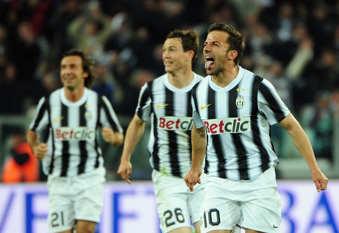 Juventus' Forward Alessandro Del Piero (R) Celebrates