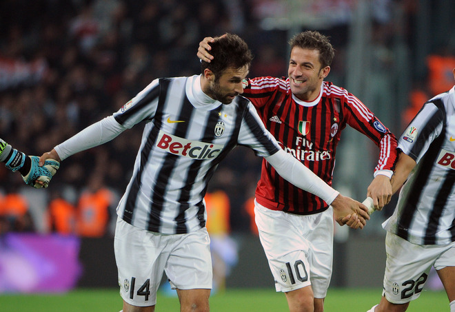 Juventus' Forward Alessandro Del Piero (R) And Juventus' Forward Of Montenegro Mirko Vucinic Celebrate Their Team's