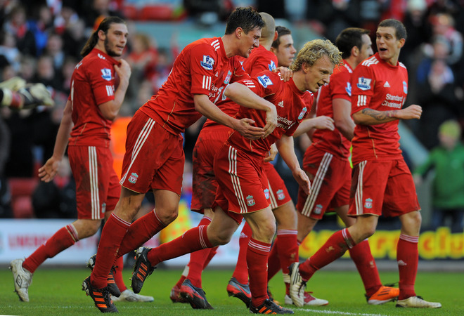 Liverpool's Dutch Striker Dirk Kuyt (3rd R) Celebrates Scoring Their Winning Goal With Team-mates   RESTRICTED TO