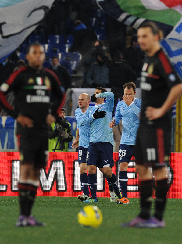 Lazio's Brazilian Midfielder Anderson Hernanes (C) Celebrates