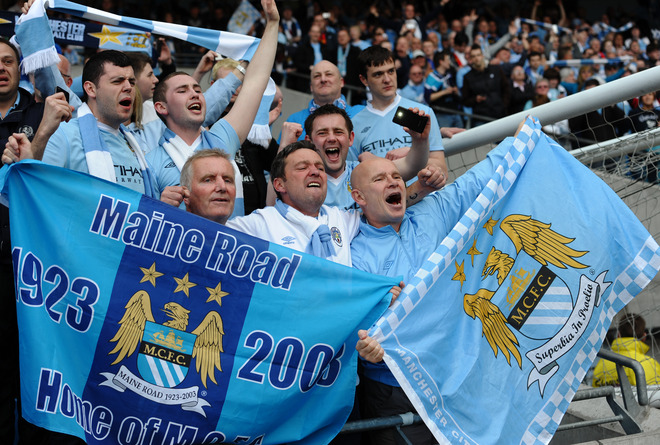 Manchester City's Supporters Celebrate 

RESTRICTED TO EDITORIAL USE. No Use With Unauthorized Audio, Video, Data,
