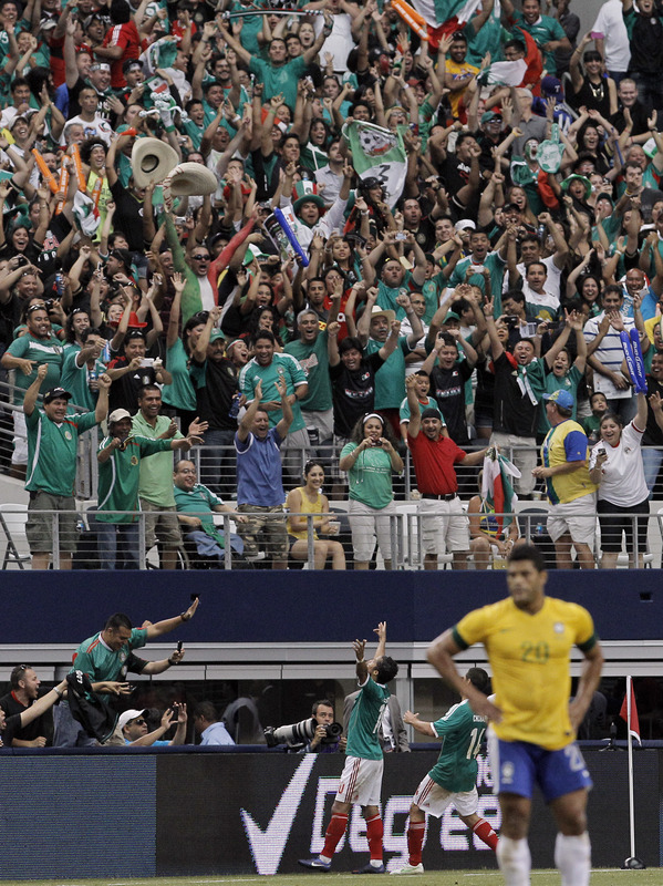  Forward Giovani Dos Santos #10 Of Mexico Celebrates