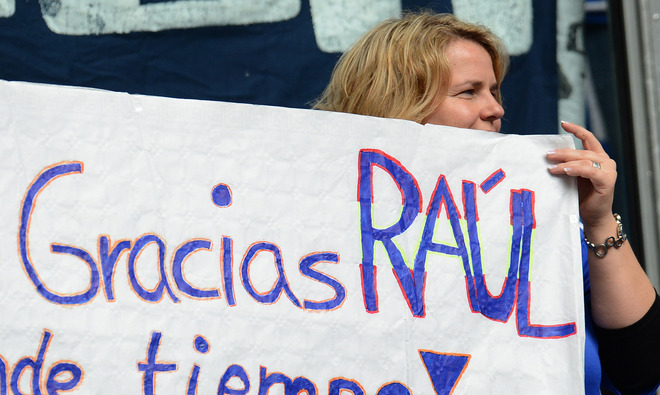 A Fan Holds Up A Placard Thanking Schalke's Spanish Striker Raul Who Is Leaving The Club RESTRICTIONS / EMBARGO - DFL