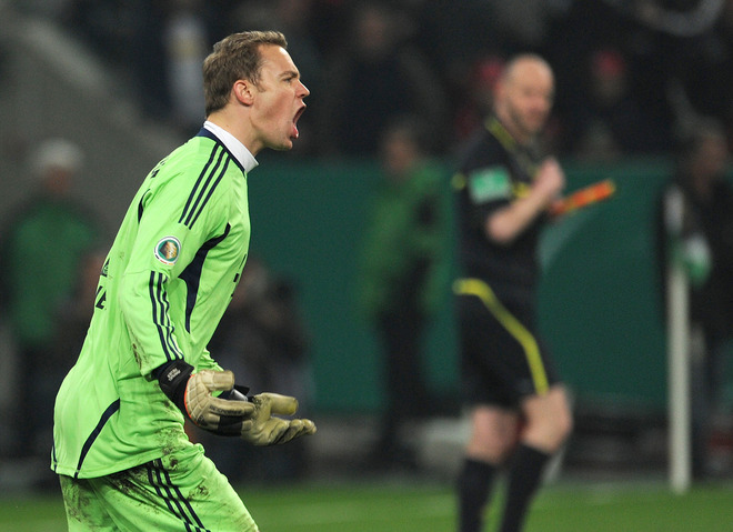 Bayern Munich's Goalkeeper Manuel Neuer Celebrates AFP PHOTO / PATRIK STOLLARZRESTRICTIONS / EMBARGO - DFL LIMITS