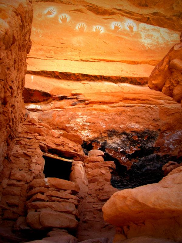 ادخل وشاهد بيوت الهنود الحمر Anasazi+Ruins+by+Rick+Schafer-lower_fish_canyon_ruin600_800