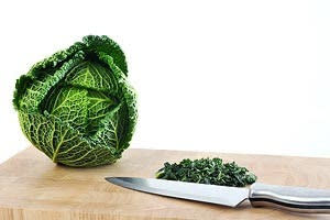 كيف تحافظ على الخضراوات الورقية طازجة و تفيد صحتك  LeafyGreens_ORIGINAL