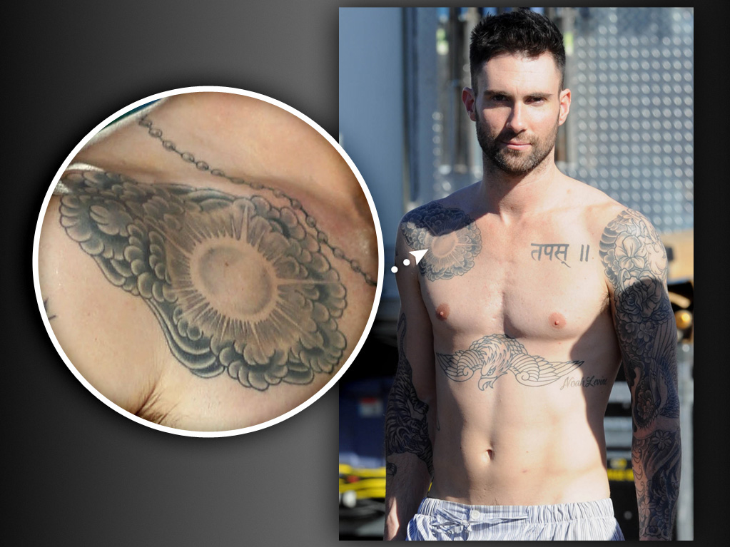 Tatuirovki Adam Levine Adam Levines Giant New Tattoo If You Havent Been Keeping Up With Adam Levines Body Art Heres An Important Update The Maroon 5 Frontman Now Has A Giant Mermaid