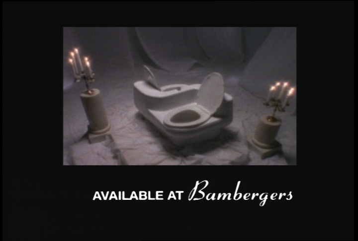 SNL_0716_03_The_Love_Toilet.png