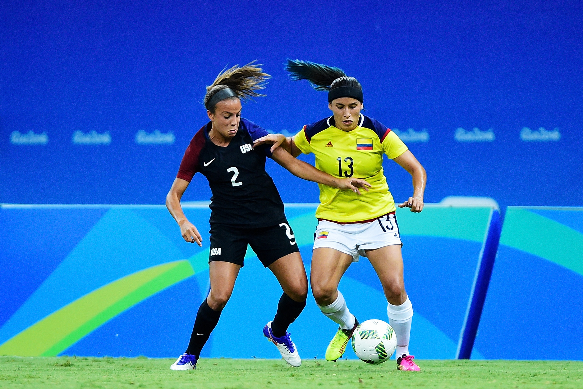 Mallory Pugh of the U.S. vies for the ball against Colombia. 