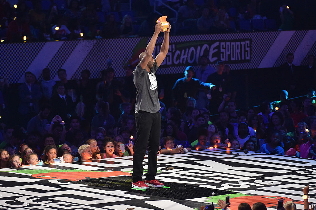 Kobe Bryant, before. (Dave Mangels/Getty Images)