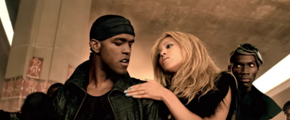 Kerron Clement (right) with Beyonce (Vevo screengrab)