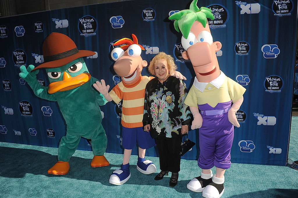 From left: Perry the Platypus, Phineas, actress Doris Roberts and Ferb. Not pictured, sadly: Memphis Grizzlies guard Tony Wroten. (Jason Merritt/Getty Images)