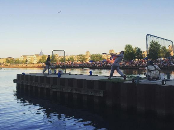 Home Run Derby, Lake Michigan style. (Kenosha Kingfish on Instagram)