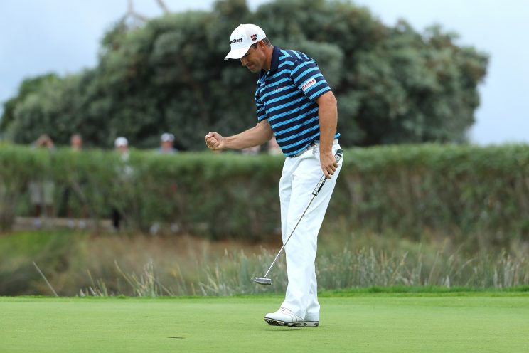 Harrington made a 5-footer for the win. (Getty Images)